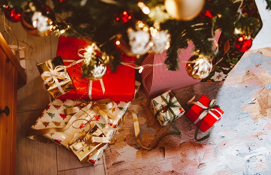 CBD-Weihnachtsgeschenke kommen unter den Baum