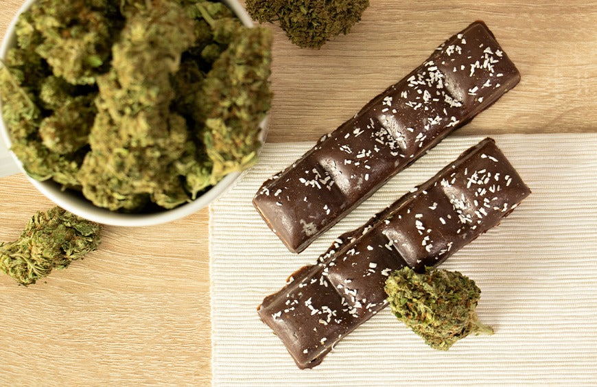 Entdecken Sie unser Healthy-Rezept für CBD-Bounty