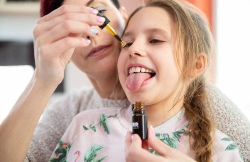 Kann ich meinem Kind CBD geben?