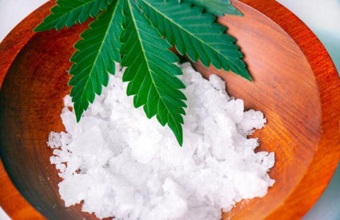 Das Isolat: der neue Schönheitsbestandteil, den ich meinen Kosmetika hinzufügen muss