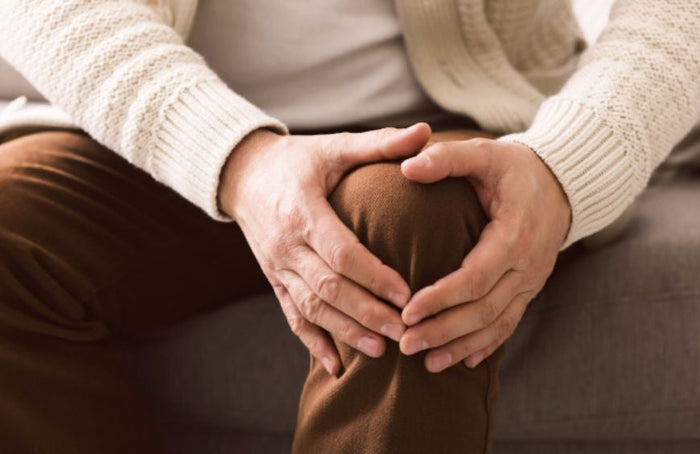 Wäre CBD eine Lösung zur Linderung von Arthritis bei Senioren?